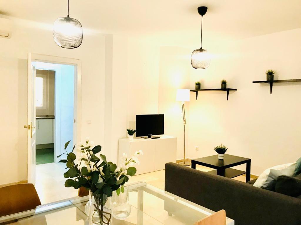 Agua IV & Seasonal Pool By Ele Apartments Malaga Ngoại thất bức ảnh