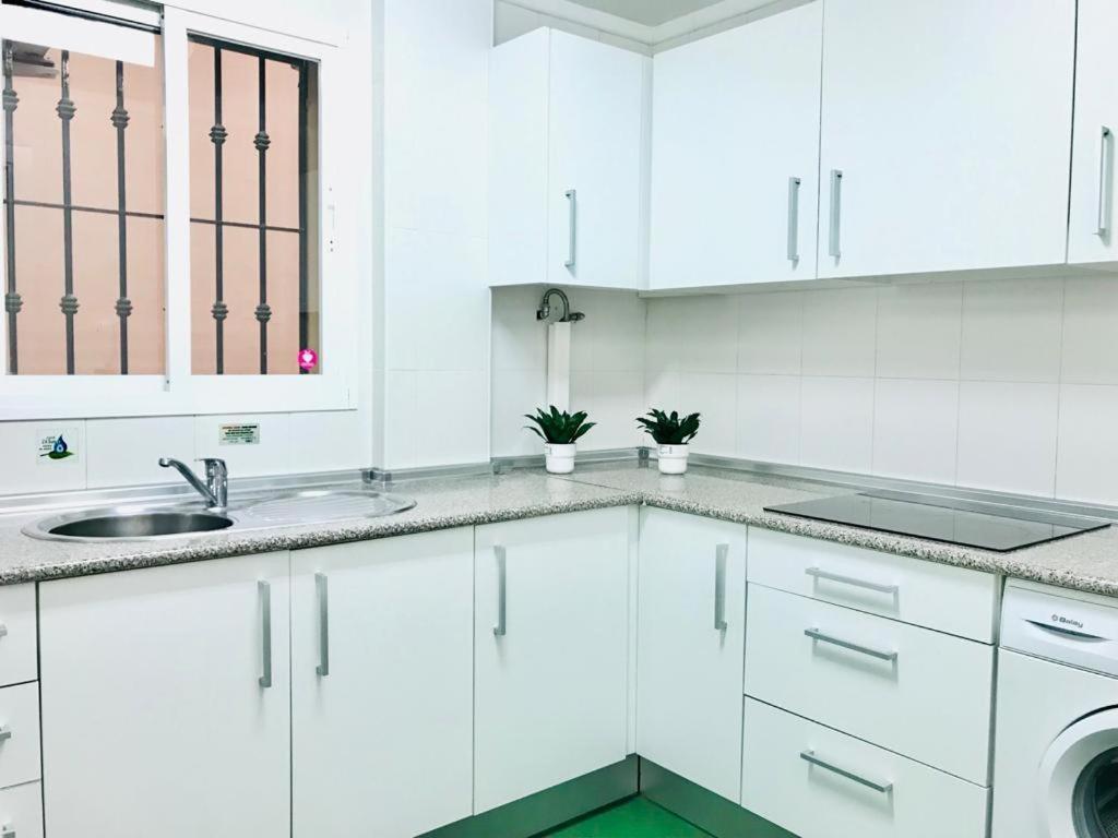 Agua IV & Seasonal Pool By Ele Apartments Malaga Ngoại thất bức ảnh